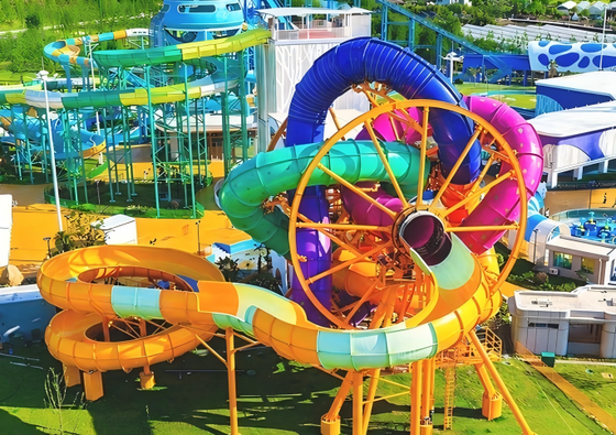Good price Twisted Mahua Water Park Water Slide online