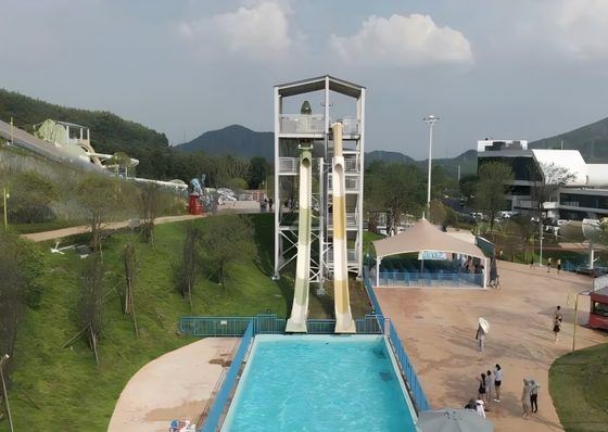 Bom preço Peixe voador suave Parque aquático deslizamento de água resistente à corrosão 8-15m on-line