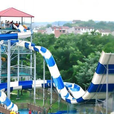 Goede prijs Vier personen naar de lucht Spiral water glijbaan Aquapark Anti oxidatie 17,5m hoogte online